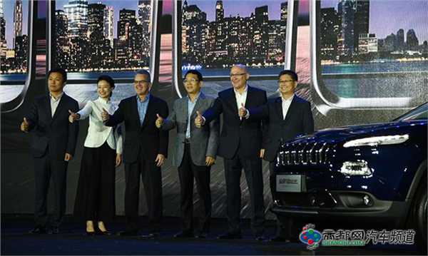 广汽菲克国产Jeep自由光上市 售22.98万起