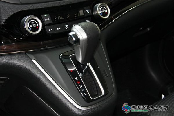 本田CR-V 2015款 2.4L CVT四驱尊贵版