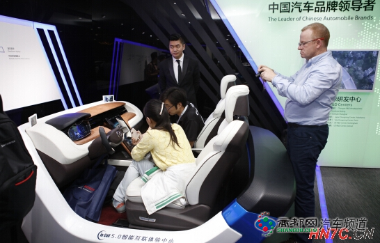 新能源、智能化长安汽车强劲来袭 引领中国汽车品牌新发展