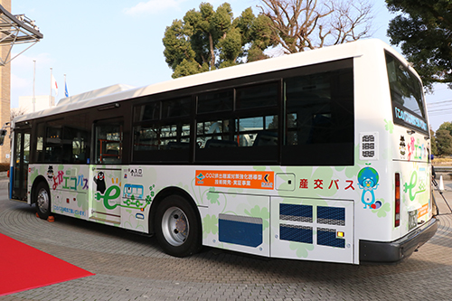 电动汽车，日本纯电动巴士,日产LEAF汽车,日产汽车公司