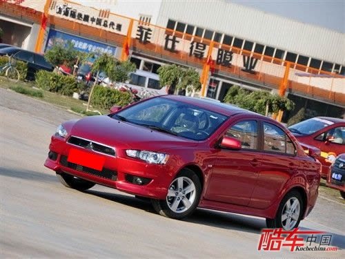 汽车之家 东南汽车 三菱翼神 2010款 2.0l 运动版旗舰型cvt